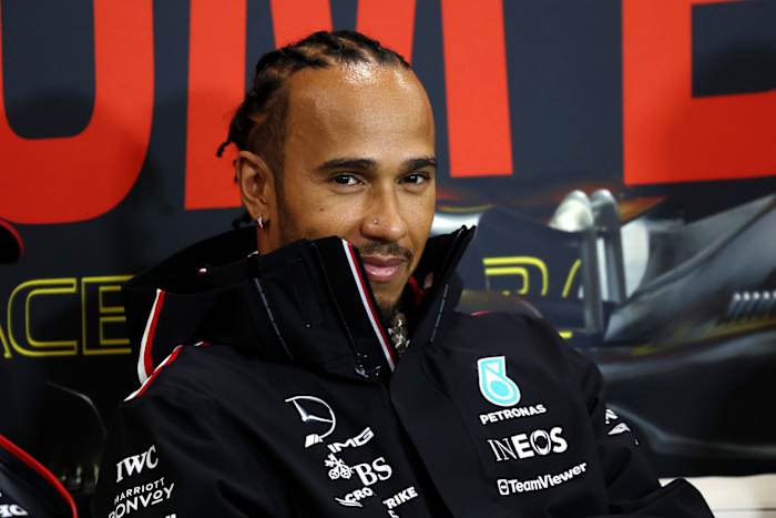 Lewis Hamilton Mercedes (7)